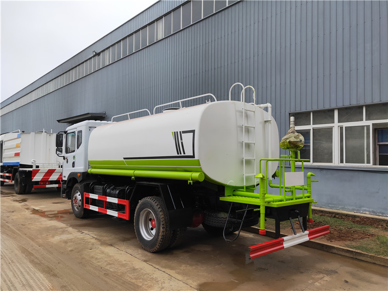 ����15���|�L(f��ng)D9��ˮ܇