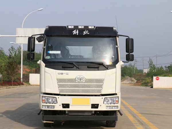 ����15����Ş�ˮ܇