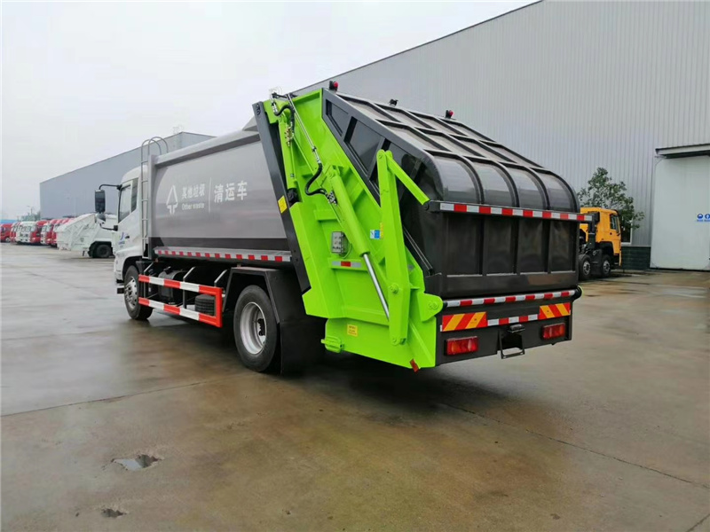 東風(fēng)天錦12方14方壓縮式垃圾車